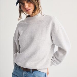 Abercrombie Gray Mockneck Sweatshirt